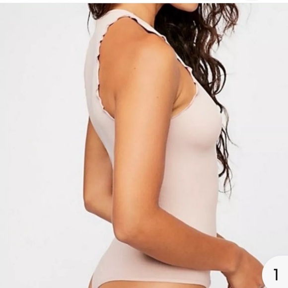 FREE PEOPLE Intimately Fp Feels Right Thong Bodysuit tan xs/s - Picture 2 of 6